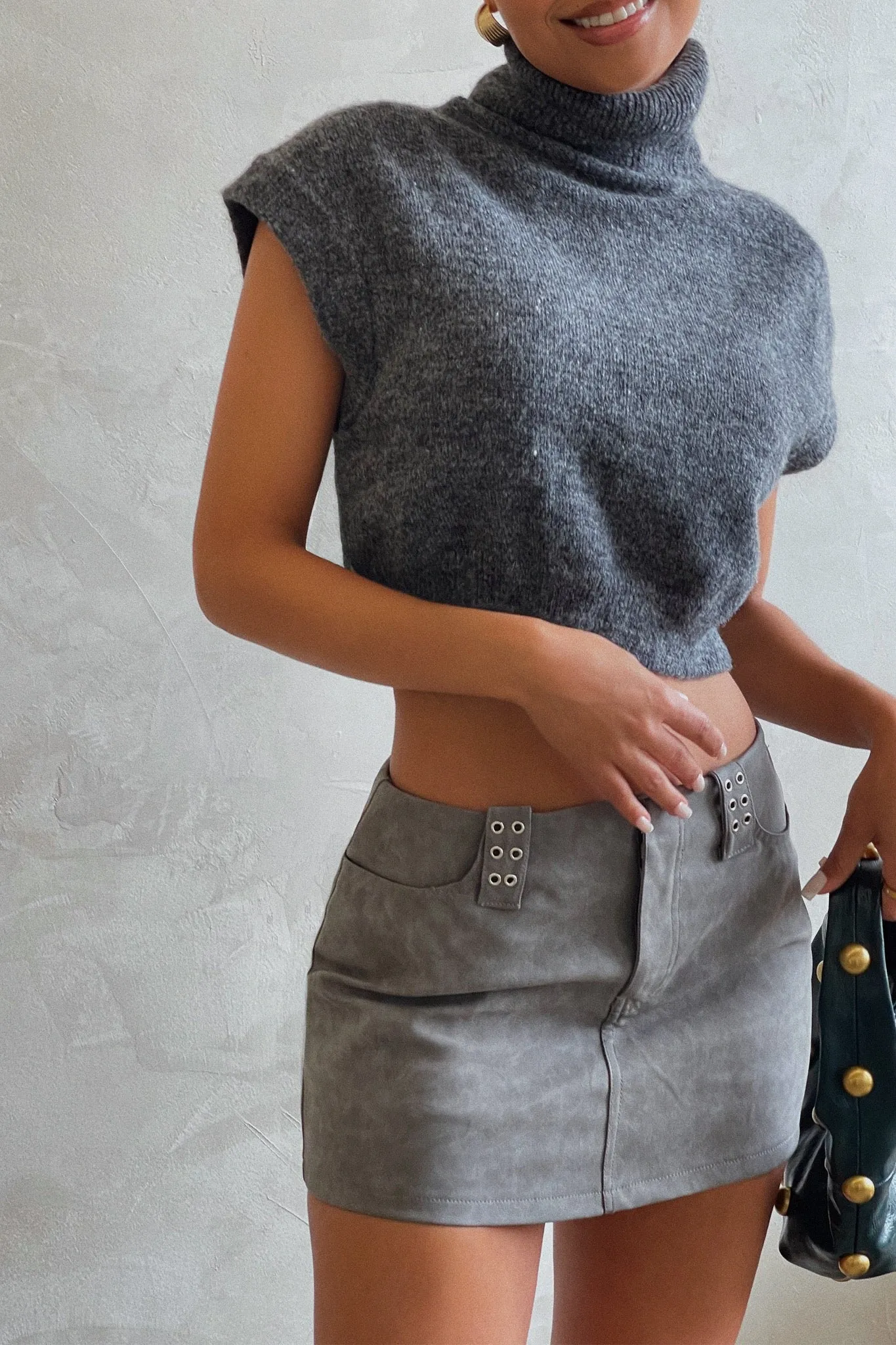 Anslie Turtle Neck Crop Top - Grey