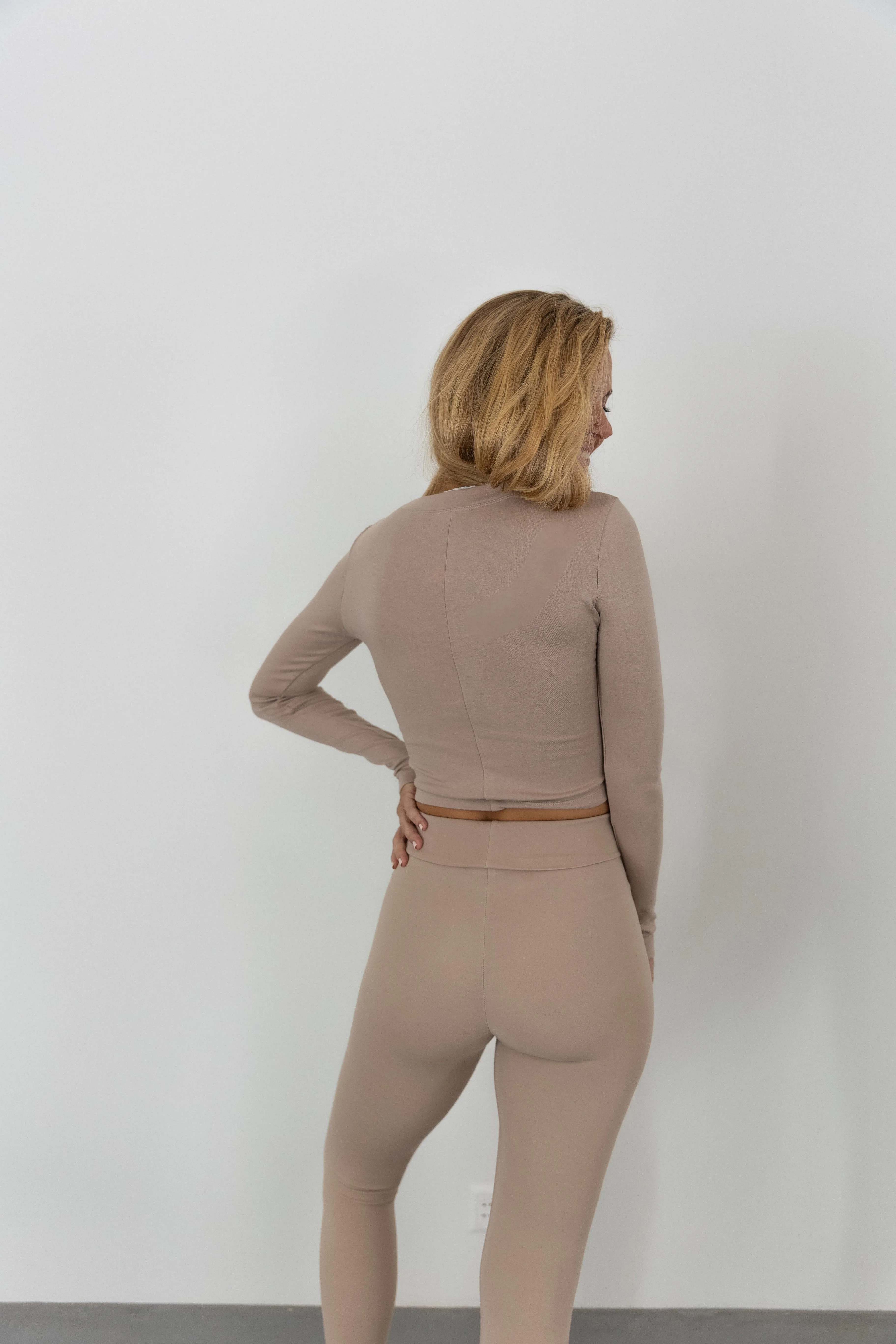 Pura Clothing Longsleeve Beige
