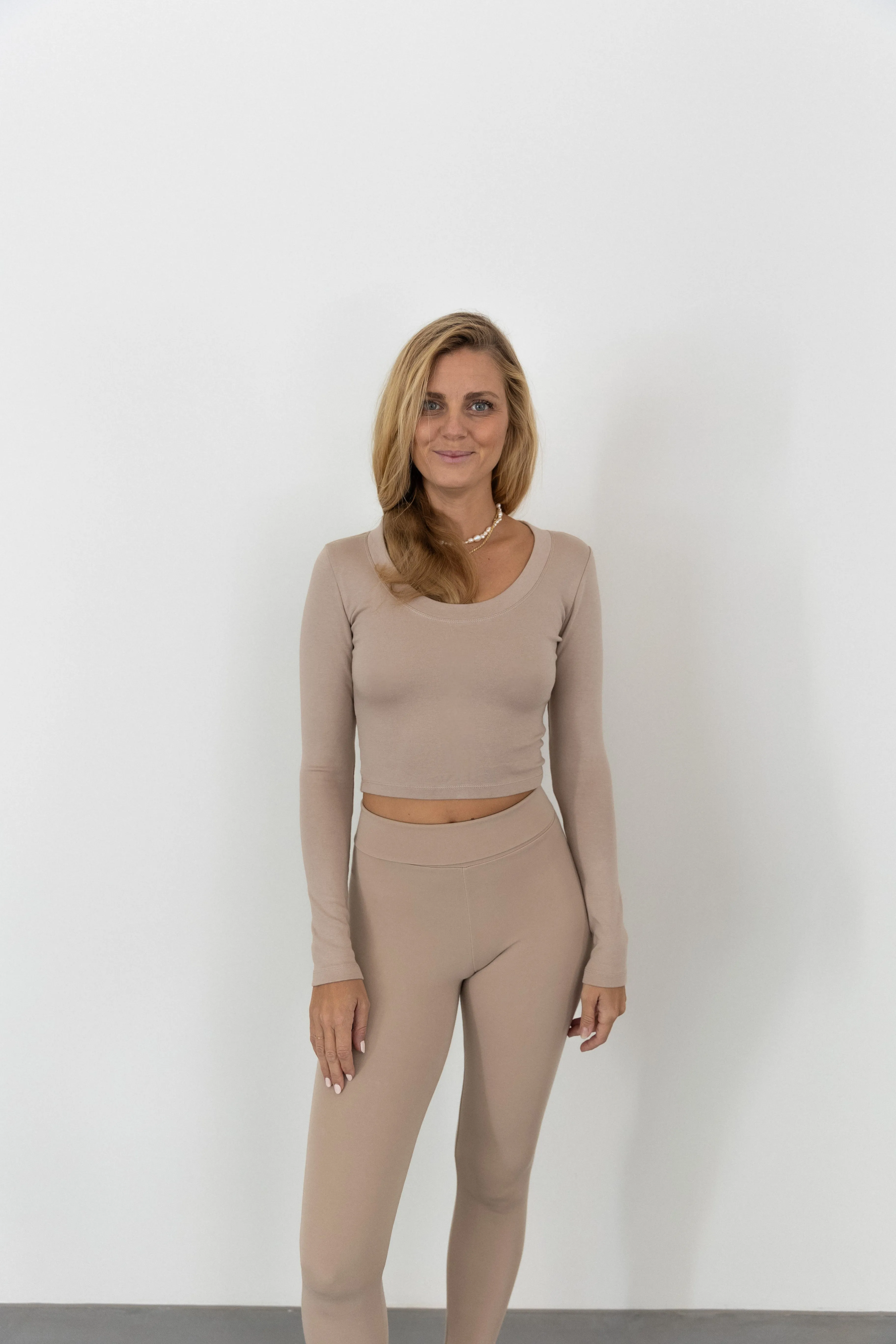 Pura Clothing Longsleeve Beige